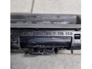 bontott BMW 3 E90 Csomagtérajtó Kilincs