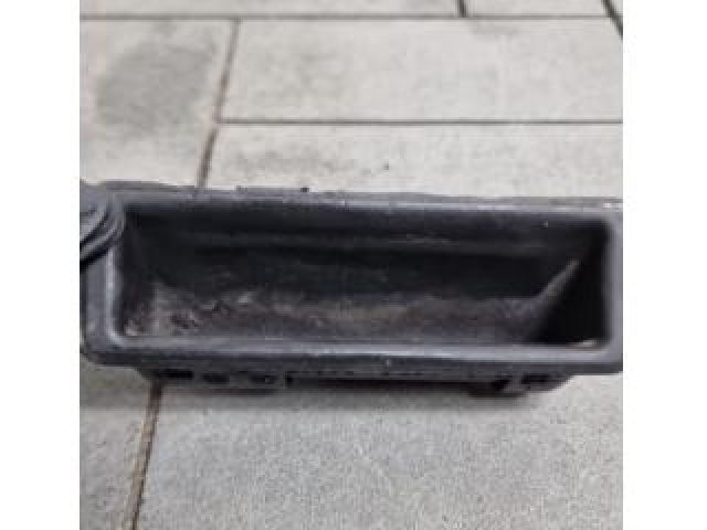 bontott BMW 3 E90 Csomagtérajtó Kilincs