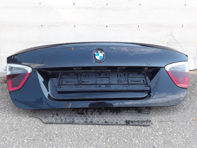 bontott BMW 3 E90 Csomagtérajtó Kilincs