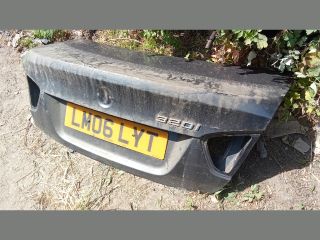 bontott BMW 3 E90 Csomagtérajtó (Üres lemez)