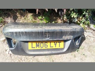 bontott BMW 3 E90 Csomagtérajtó (Üres lemez)