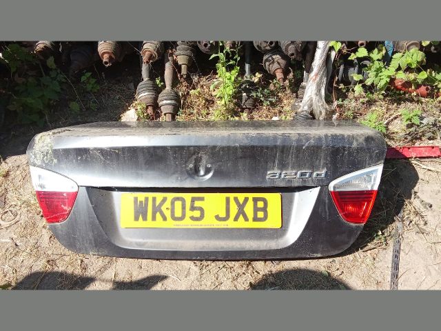 bontott BMW 3 E90 Csomagtérajtó (Üres lemez)