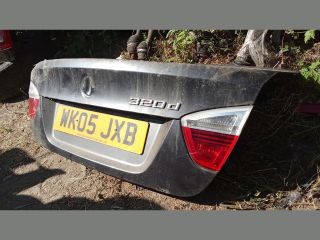 bontott BMW 3 E90 Csomagtérajtó (Üres lemez)