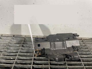 bontott BMW 3 E90 Csomagtérajtó Ütköző