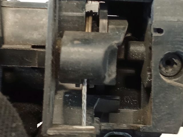 bontott BMW 3 E90 Csomagtérajtó Zárszerkezet