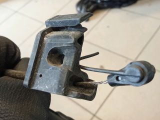 bontott BMW 3 E90 Csomagtérajtó Zárszerkezet