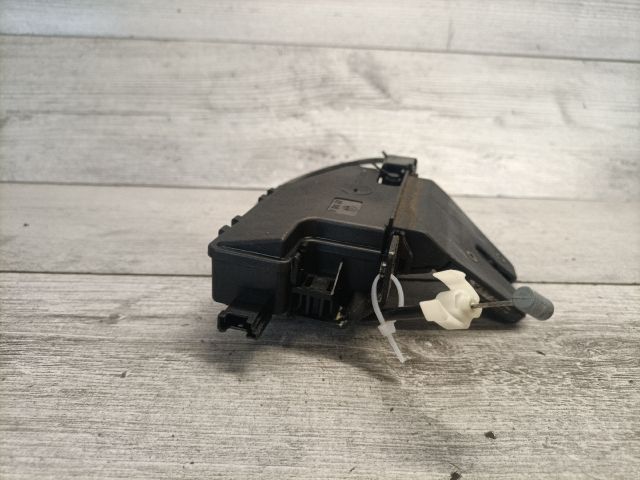 bontott BMW 3 E90 Csomagtérajtó Zárszerkezet