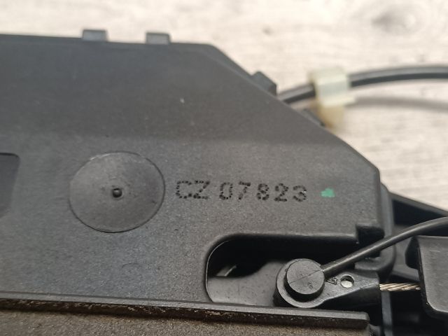 bontott BMW 3 E90 Csomagtérajtó Zárszerkezet