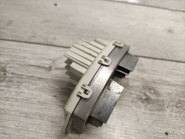 bontott BMW 3 E90 Előtét Ellenállás Fűtőmotor