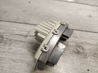 bontott BMW 3 E90 Előtét Ellenállás Fűtőmotor