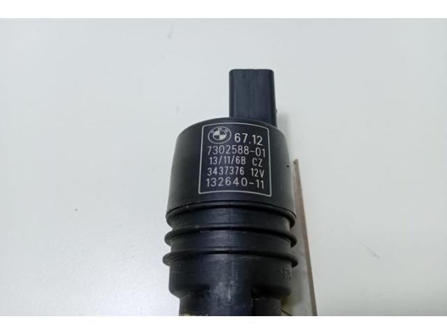 bontott BMW 3 E90 Első Ablakmosó Szivattyú