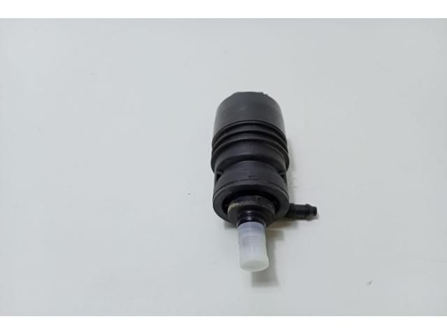 bontott BMW 3 E90 Első Ablakmosó Szivattyú