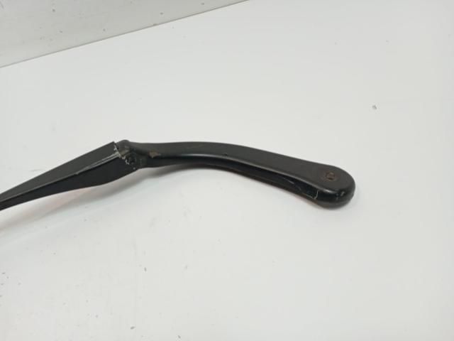 bontott BMW 3 E90 Első Ablaktörlő Kar