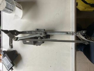 bontott BMW 3 E90 Első Ablaktörlő Motor