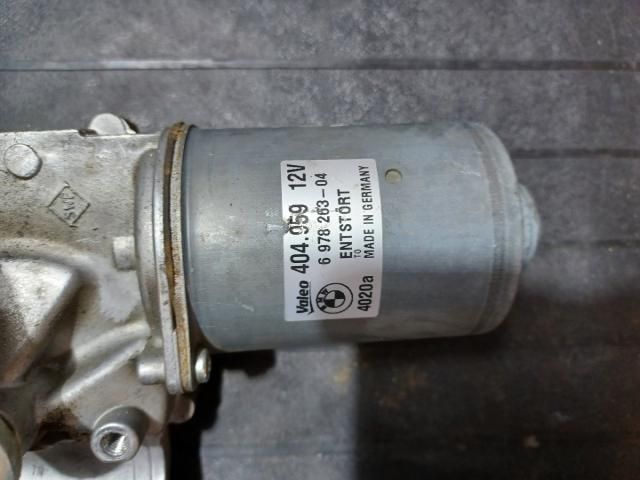 bontott BMW 3 E90 Első Ablaktörlő Motor