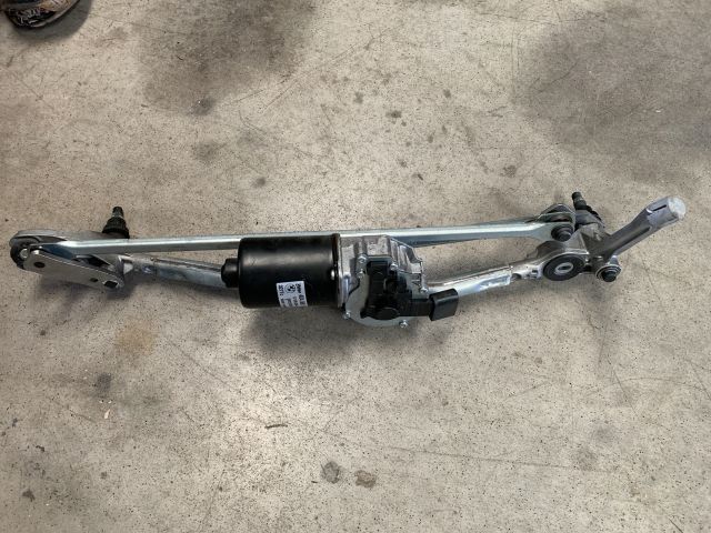 bontott BMW 3 E90 Első Ablaktörlő Szerkezet Motorral