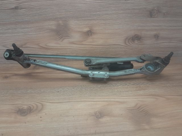 bontott BMW 3 E90 Első Ablaktörlő Szerkezet Motorral