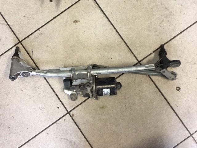 bontott BMW 3 E90 Első Ablaktörlő Szerkezet Motorral