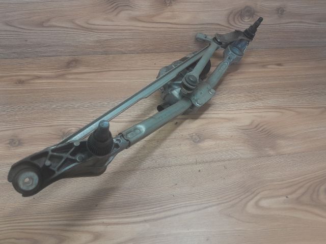 bontott BMW 3 E90 Első Ablaktörlő Szerkezet Motorral