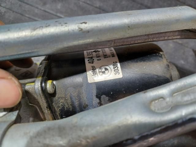 bontott BMW 3 E90 Első Ablaktörlő Szerkezet