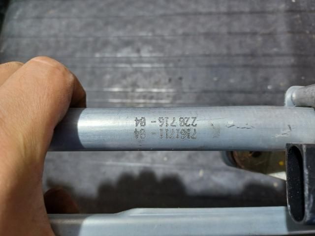 bontott BMW 3 E90 Első Ablaktörlő Szerkezet