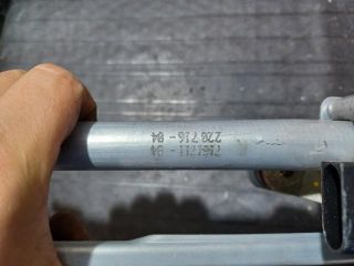 bontott BMW 3 E90 Első Ablaktörlő Szerkezet