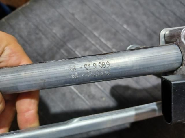 bontott BMW 3 E90 Első Ablaktörlő Szerkezet