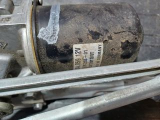 bontott BMW 3 E90 Első Ablaktörlő Szerkezet