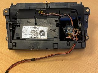 bontott BMW 3 E90 Első Hamutartó