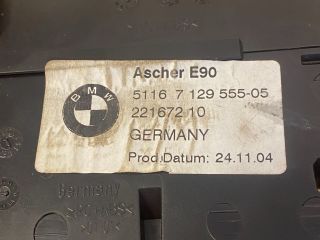 bontott BMW 3 E90 Első Hamutartó