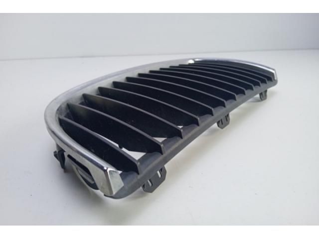 bontott BMW 3 E90 Első Lökhárító Bal Díszrács