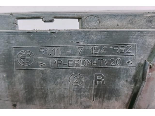 bontott BMW 3 E90 Első Lökhárító Jobb Díszrács