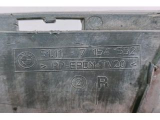 bontott BMW 3 E90 Első Lökhárító Jobb Díszrács