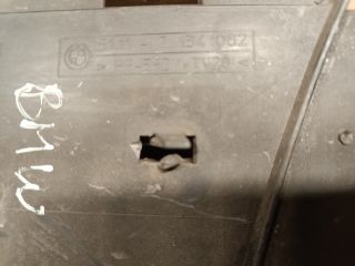 bontott BMW 3 E90 Első Lökhárító Jobb Díszrács