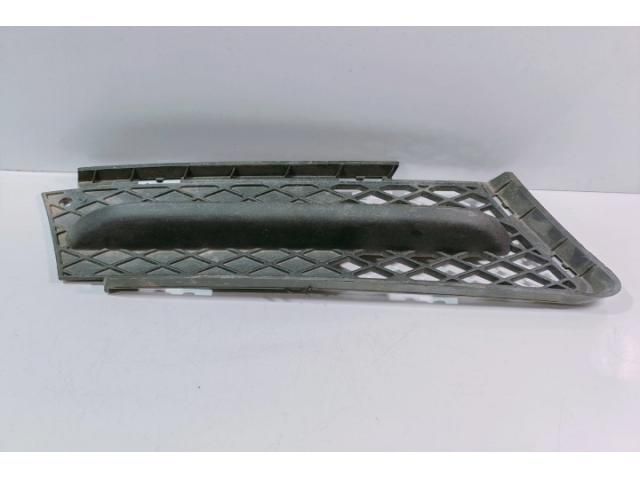 bontott BMW 3 E90 Első Lökhárító Jobb Díszrács