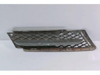 bontott BMW 3 E90 Első Lökhárító Jobb Díszrács