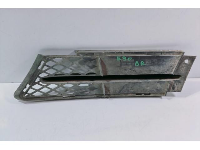 bontott BMW 3 E90 Első Lökhárító Jobb Díszrács