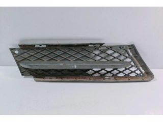 bontott BMW 3 E90 Első Lökhárító Jobb Díszrács