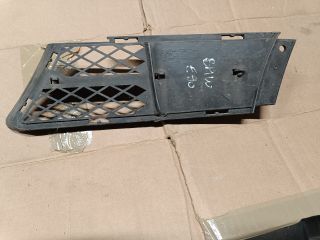 bontott BMW 3 E90 Első Lökhárító Jobb Díszrács