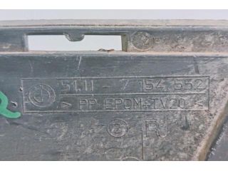 bontott BMW 3 E90 Első Lökhárító Jobb Díszrács