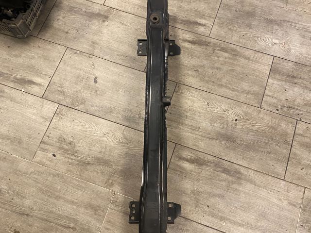 bontott BMW 3 E90 Első Lökhárító Merevítő (Fém)