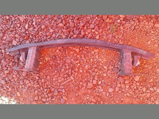 bontott BMW 3 E90 Első Lökhárító Merevítő (Fém)