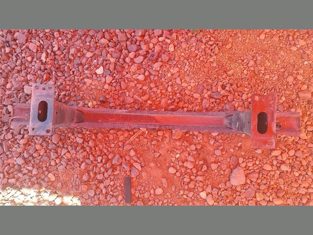 bontott BMW 3 E90 Első Lökhárító Merevítő (Fém)