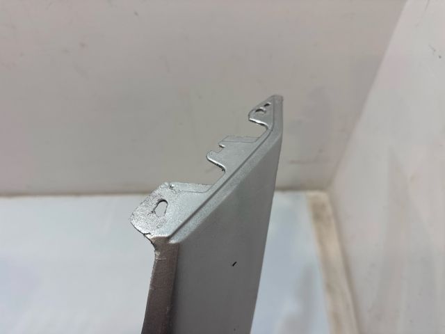 bontott BMW 3 E90 Első Lökhárító (Részeivel)