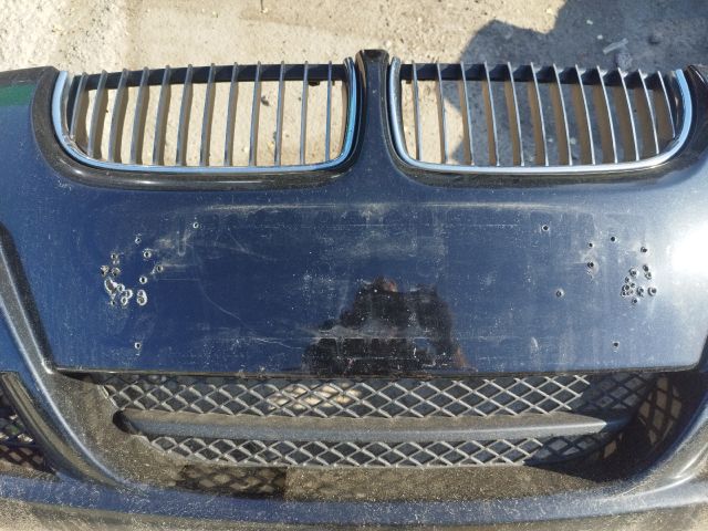 bontott BMW 3 E90 Első Lökhárító (Részeivel)