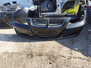 bontott BMW 3 E90 Első Lökhárító (Részeivel)