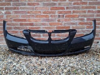 bontott BMW 3 E90 Első Lökhárító (Üresen)