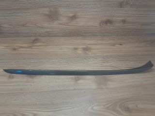 bontott BMW 3 E90 Első Szélvédő Jobb Díszléc