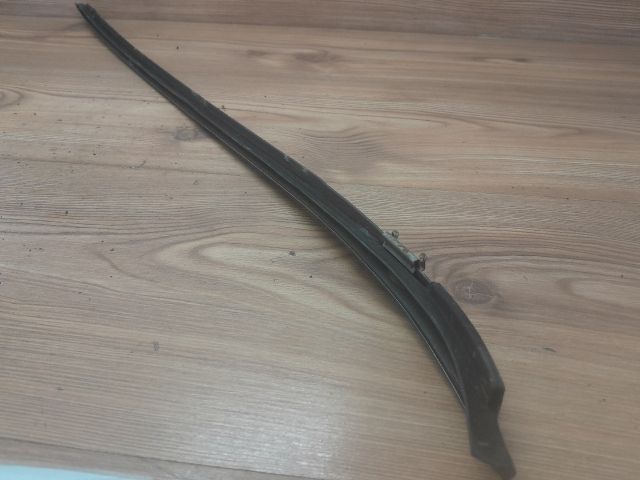 bontott BMW 3 E90 Első Szélvédő Jobb Díszléc