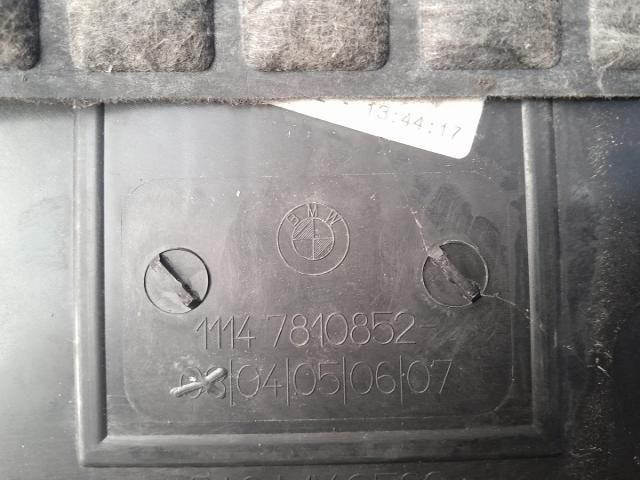 bontott BMW 3 E90 Felső Hűtőburkolat